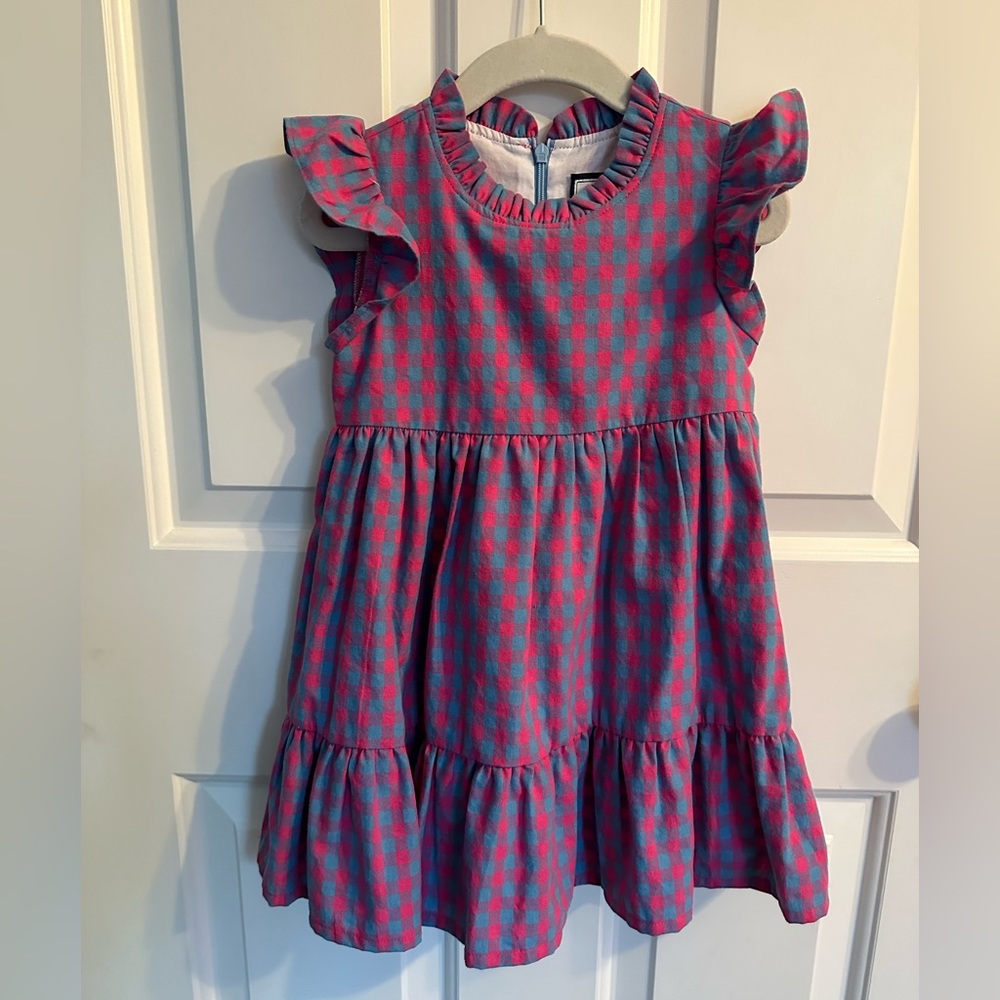 NWT Busy Bees Grayson Flutter Sleeve Dress